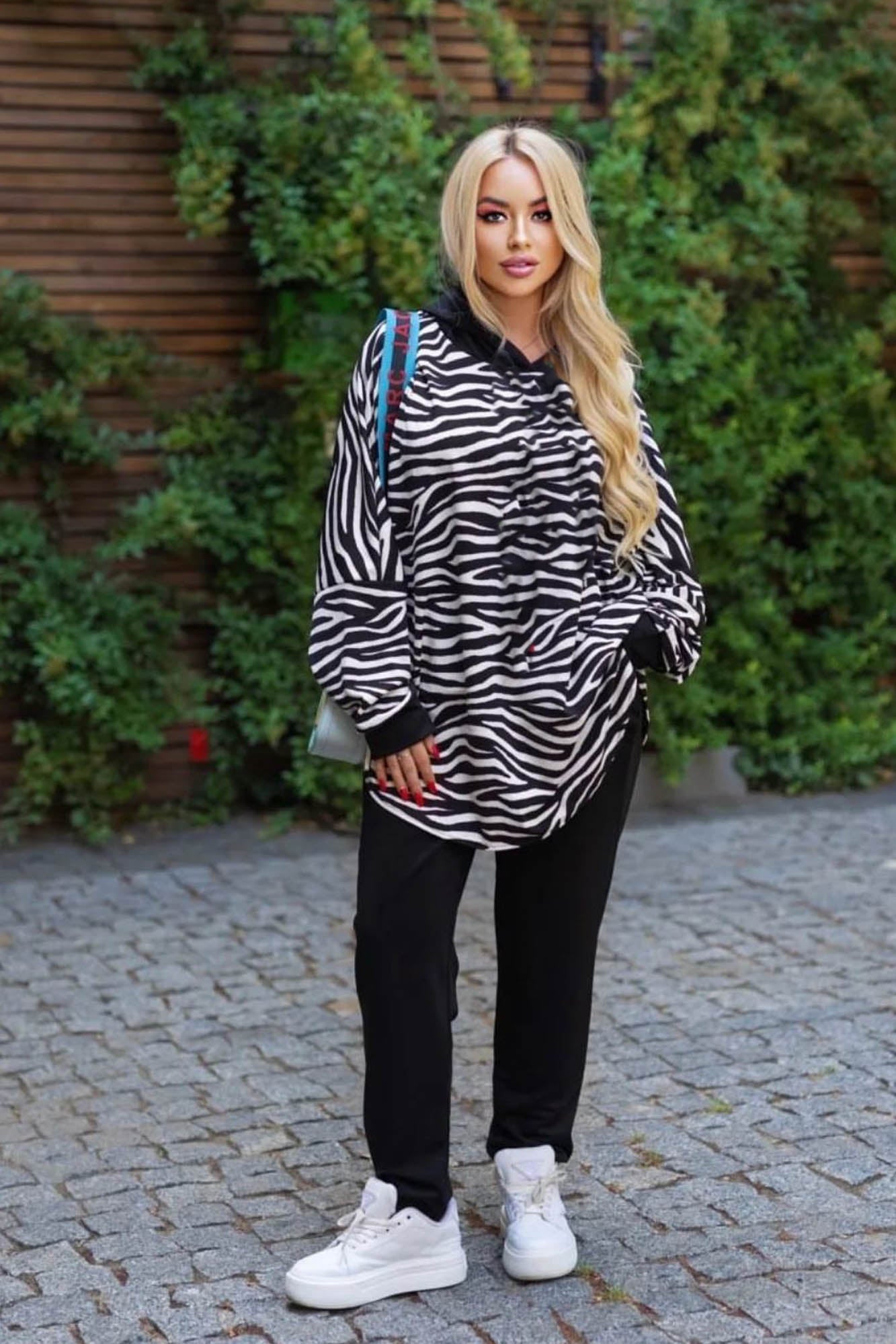 Dres damski duży rozmiar 8038