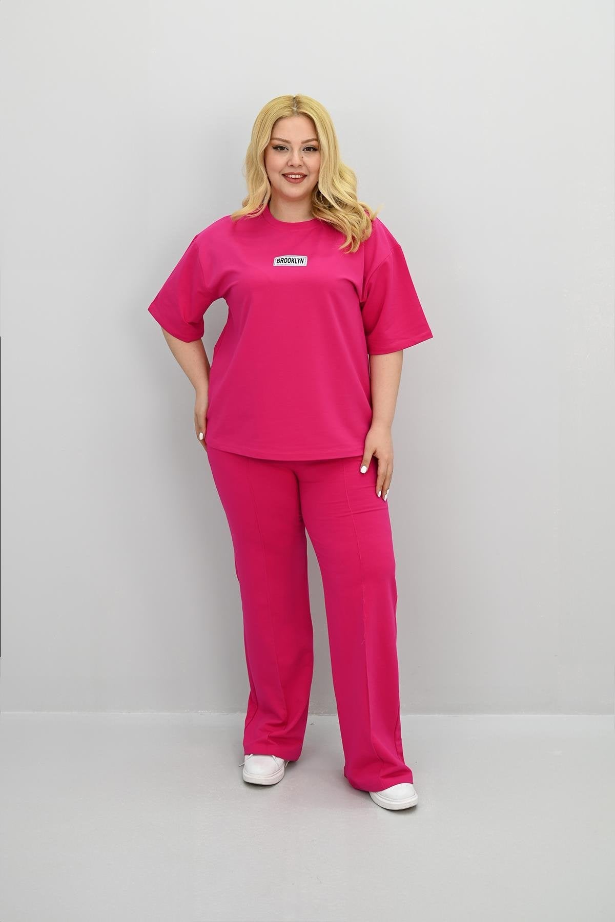 Dres damski duży rozmiar 8196