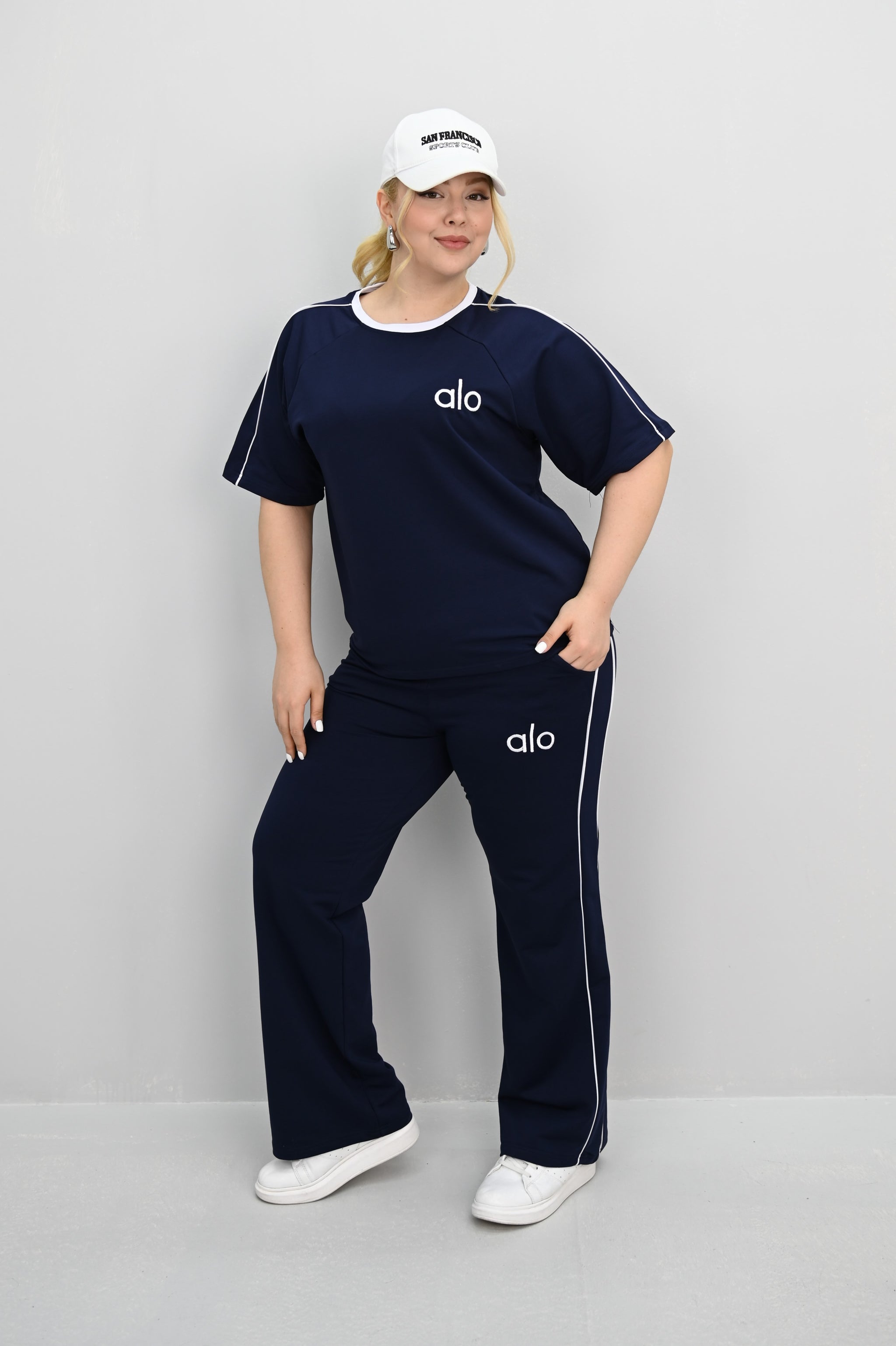 Dres damski duży rozmiar 8191