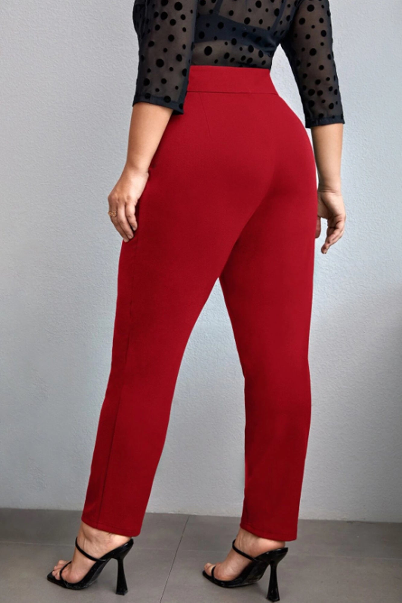 Spodnie damskie plus size z guzikami PTS002