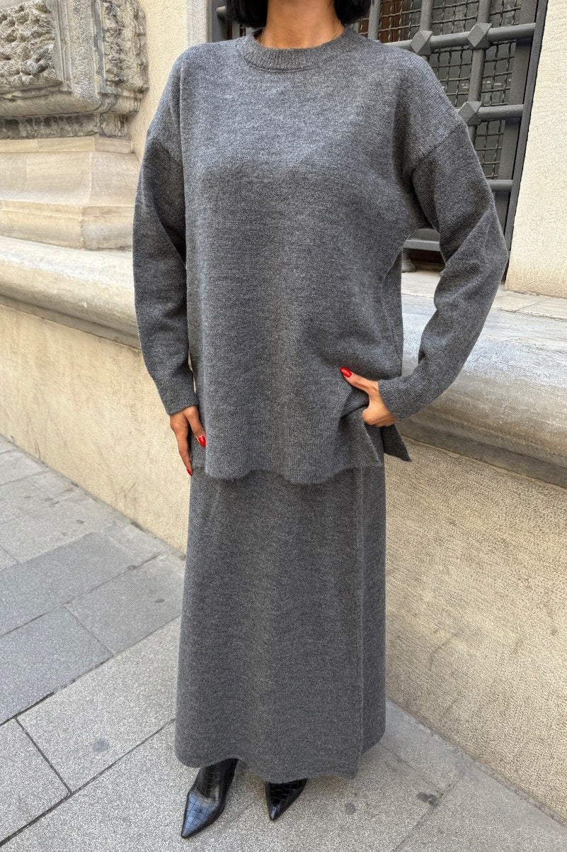 Compleu tricotat dama marimi mari 10231