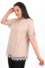 Koszulka damska plus size z koronką 1448-23