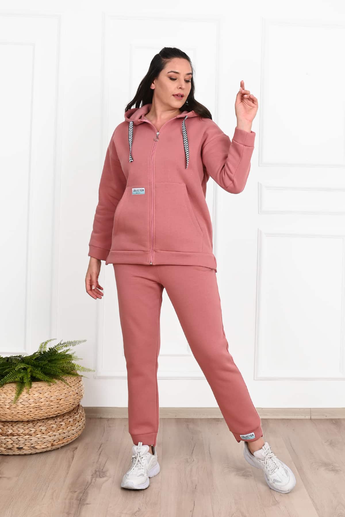 Dres damski plus size z pikowaniem Kolekcja 3582-23