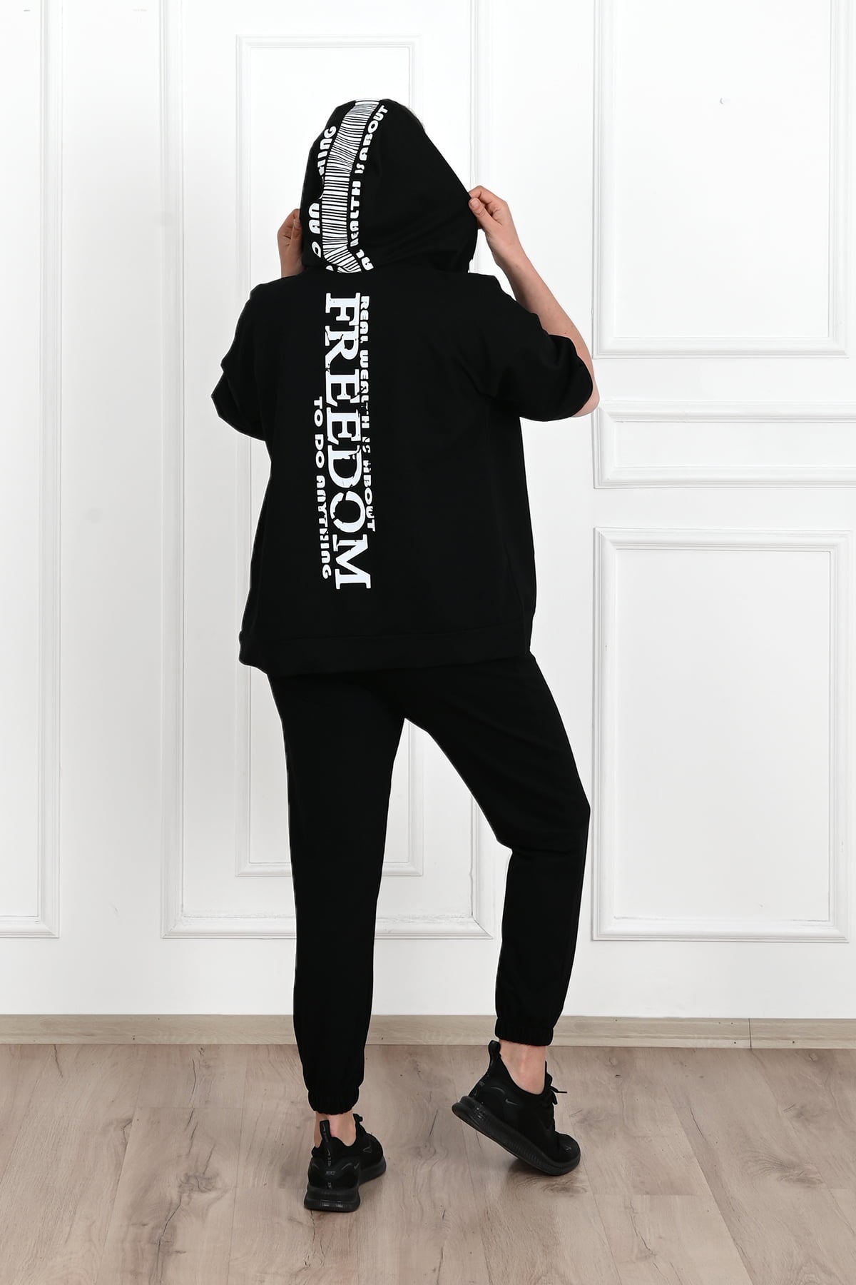 Dres damski w dużych rozmiarach Freedom 3705-23
