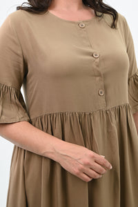 Sukienka damska plus size z guzikami i kieszeniami naszywanymi 5241-24 