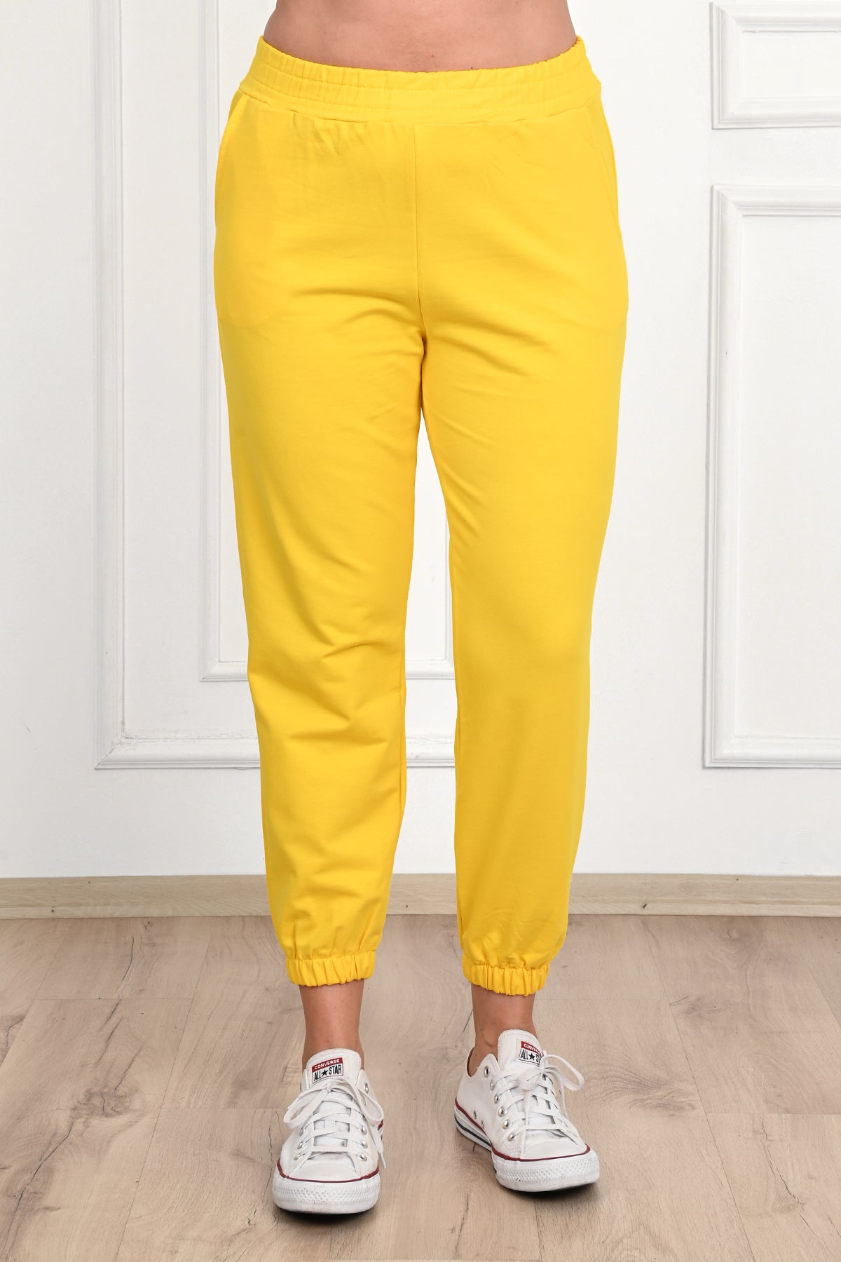Pantalon dama marimi mari de trening 6214-23