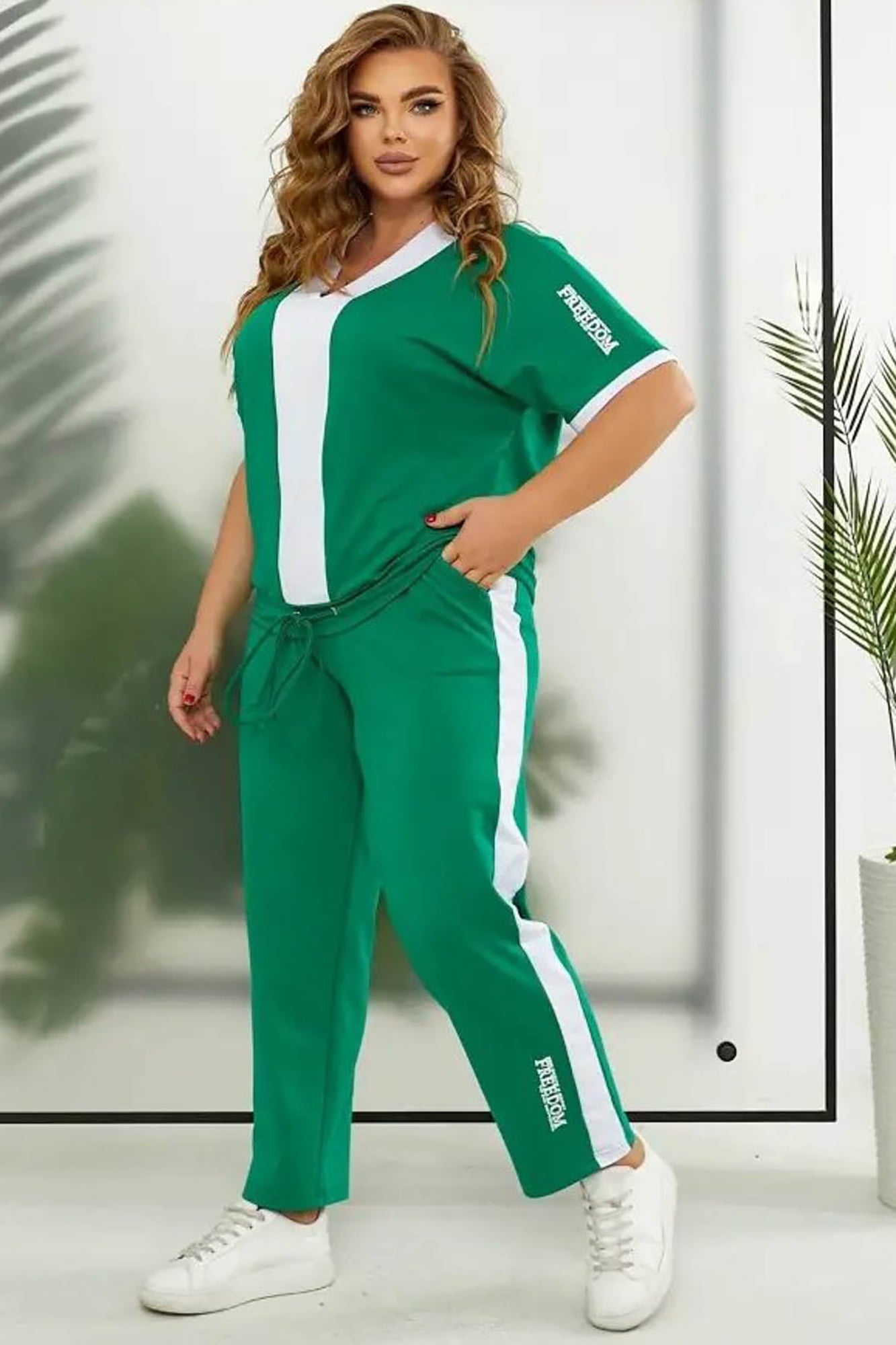 Dres damski duży rozmiar Bezpłatny 8016-23