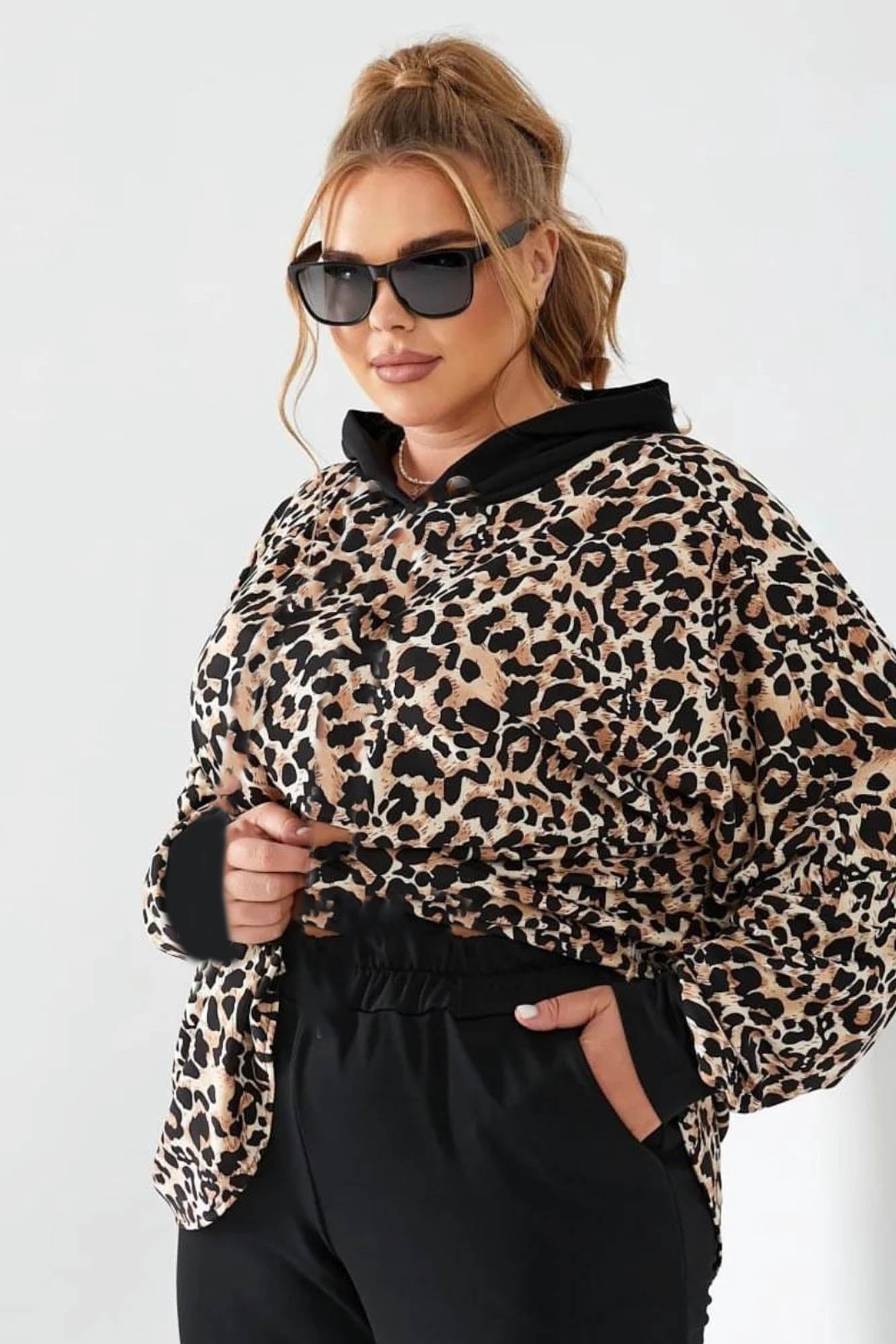 Dres damski duży rozmiar 8038