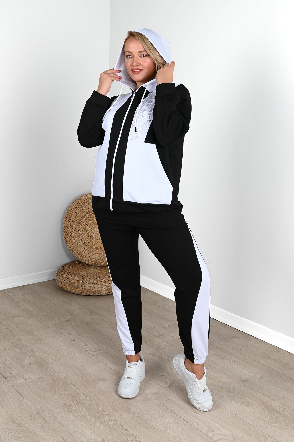 Dres damski duży rozmiar NY 8043-23