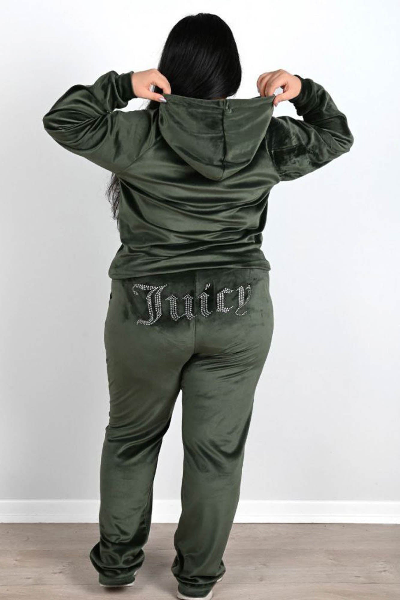 Dres damski Juicy 8052 w dużym rozmiarze