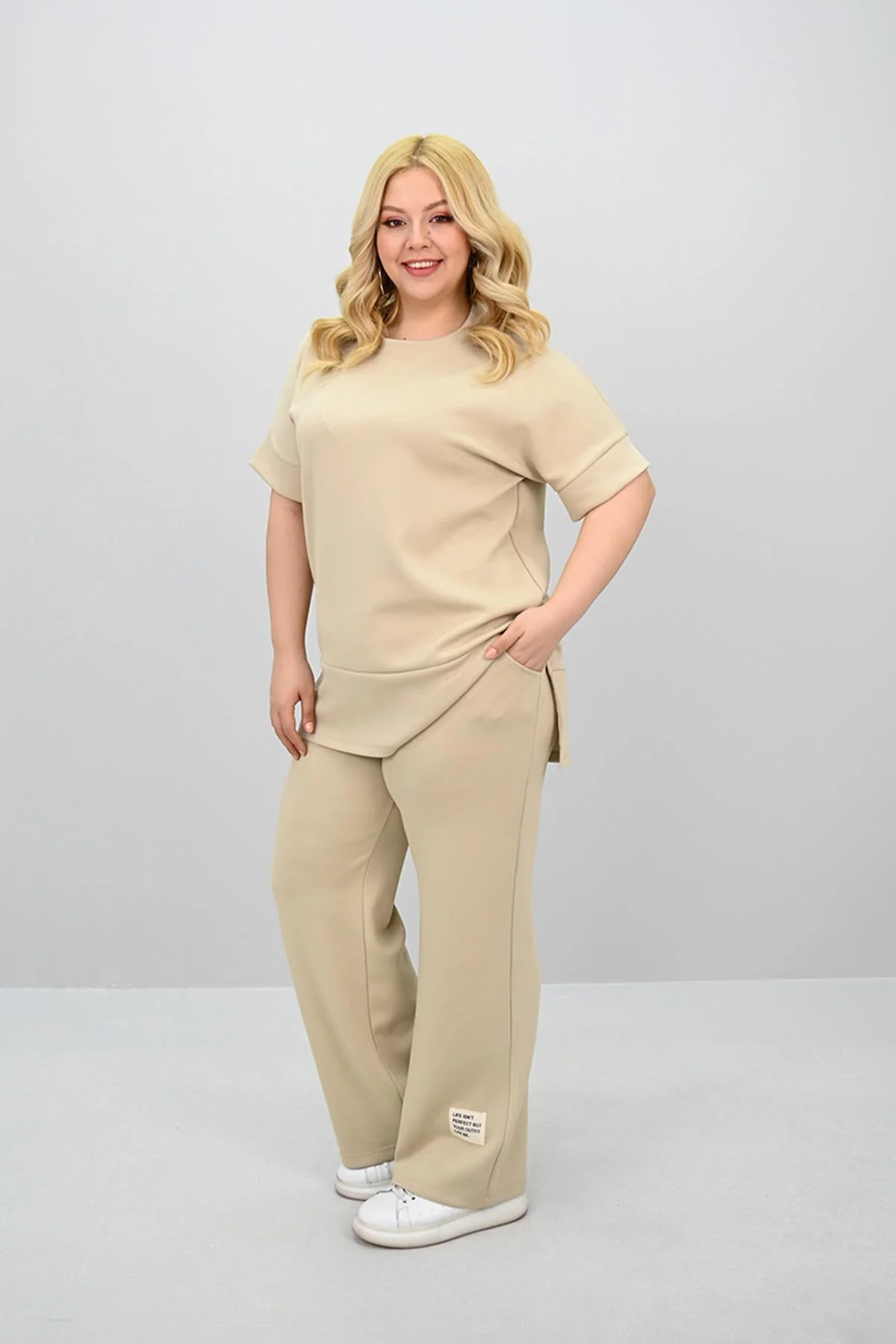 Dres damski duży rozmiar 8182