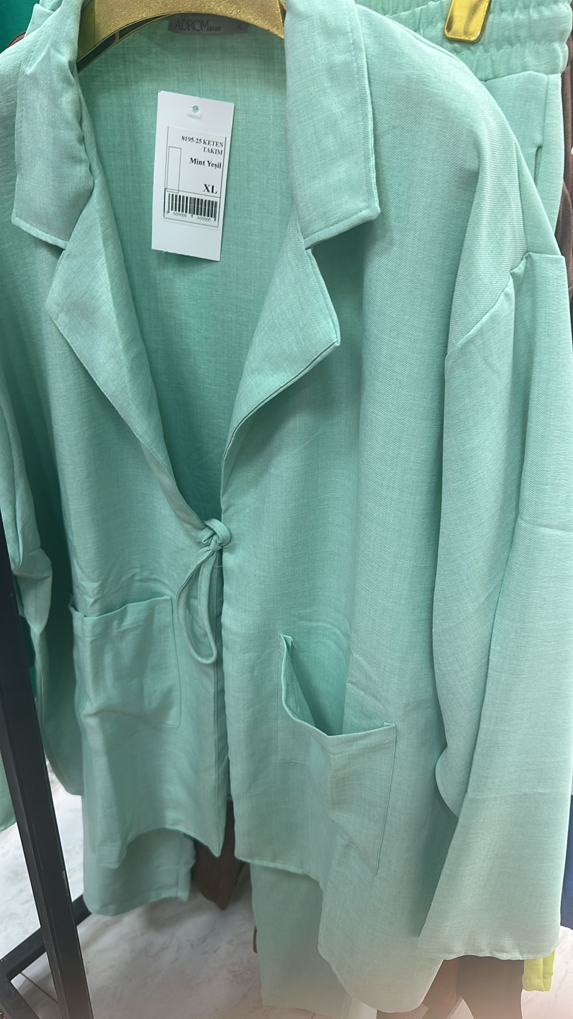 Dres damski duży rozmiar 8195