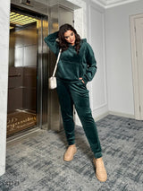 Dres damski plus size z aksamitu 8072