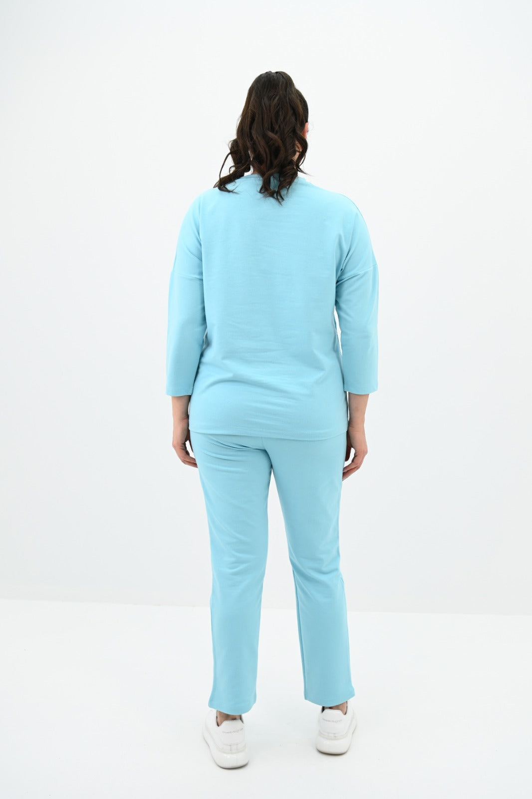 Damski dres Nobilitas 8102 w dużych rozmiarach