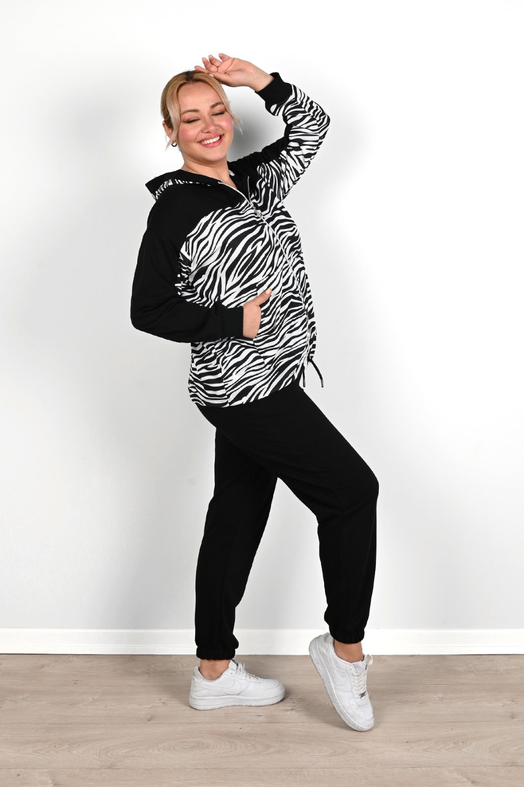 Dres damski plus size 8051