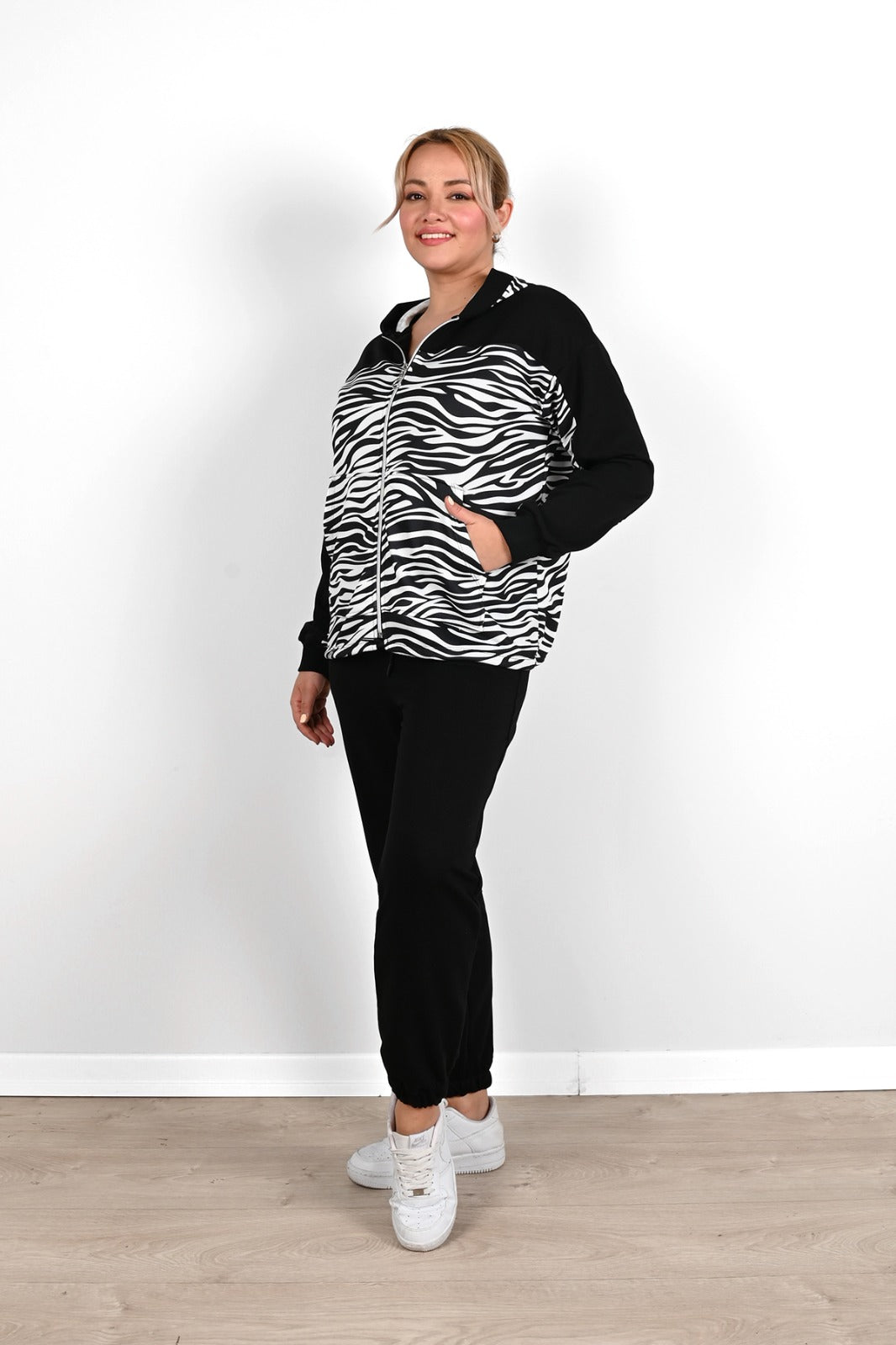 Dres damski plus size 8051